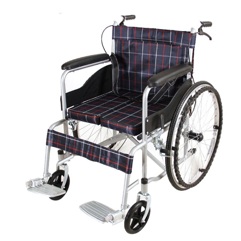 Xe lăn tay có nệm Nikita S213-5CR